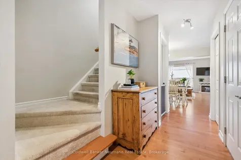 47 Gibbons Drive Centre Wellington ON N1M 3T4