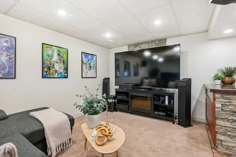 47 Gibbons Drive Centre Wellington ON N1M 3T4