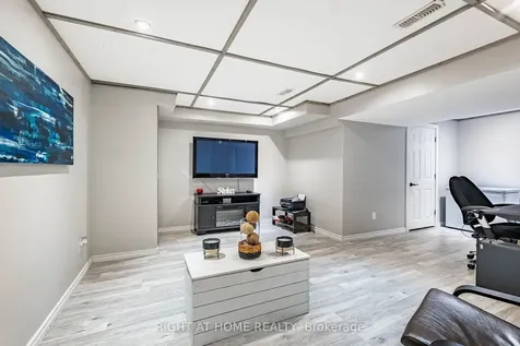 899 Elgin Street N Cambridge ON N1R 8C4