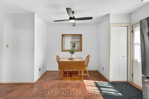 52 Daniel Street Brockville ON K6V 4Z5