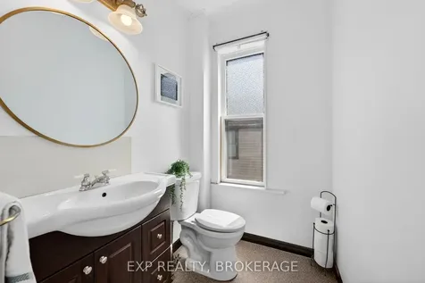 52 Daniel Street Brockville ON K6V 4Z5