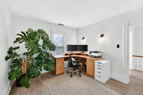 52 Daniel Street Brockville ON K6V 4Z5