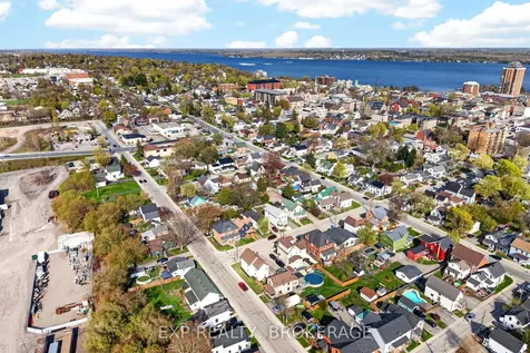52 Daniel Street Brockville ON K6V 4Z5