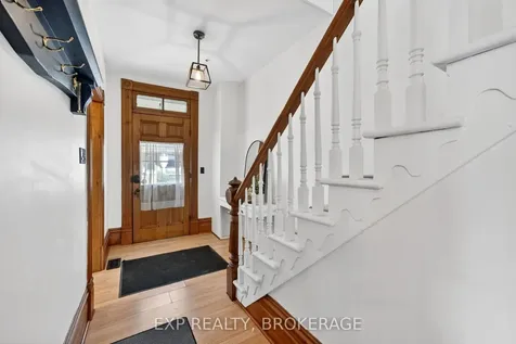 52 Daniel Street Brockville ON K6V 4Z5