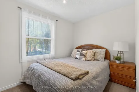 23 Windward Street St. Catharines ON L2M 7P4