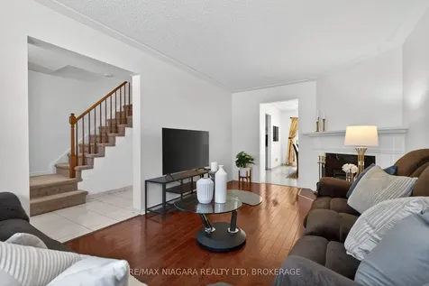 23 Windward Street St. Catharines ON L2M 7P4