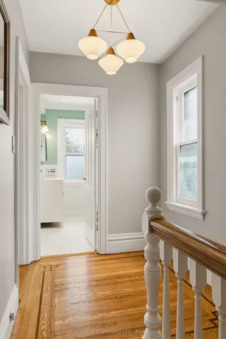 197 Burris Street Hamilton ON L8M 2J7