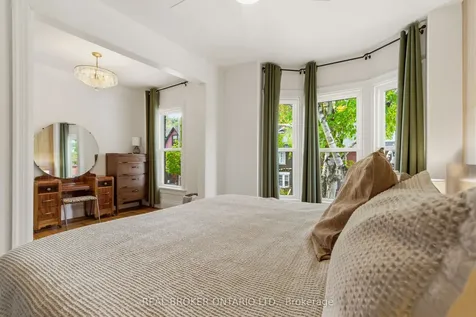 197 Burris Street Hamilton ON L8M 2J7