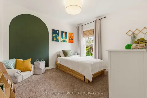197 Burris Street Hamilton ON L8M 2J7