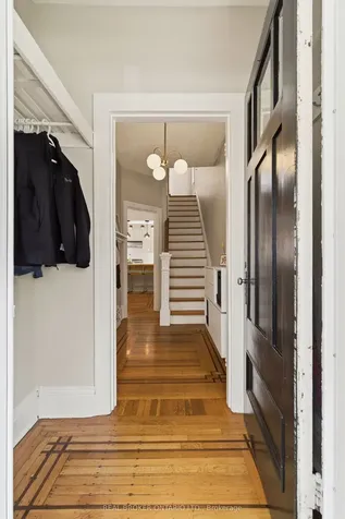 197 Burris Street Hamilton ON L8M 2J7
