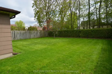6 Kingsway Crescent St. Catharines ON L2N 1A6