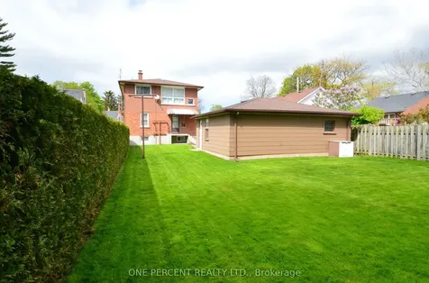 6 Kingsway Crescent St. Catharines ON L2N 1A6