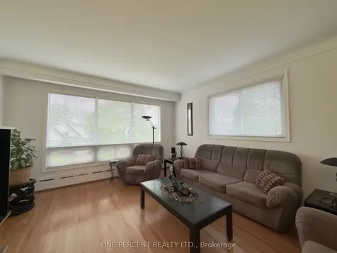 6 Kingsway Crescent St. Catharines ON L2N 1A6