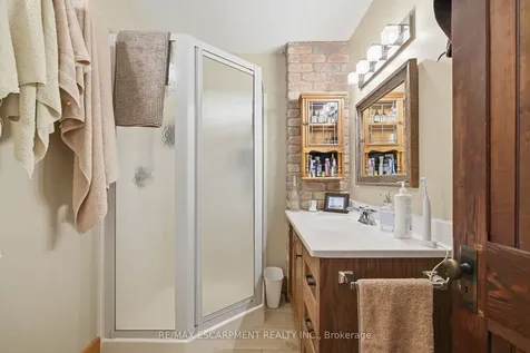 181 Dill Street Bracebridge ON P1L 1E6