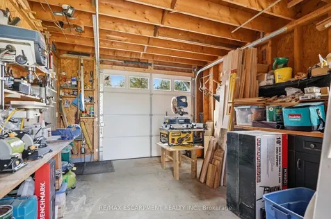 181 Dill Street Bracebridge ON P1L 1E6