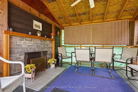 181 Dill Street Bracebridge ON P1L 1E6