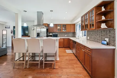 38 Balmoral Drive Guelph ON N1E 3N6