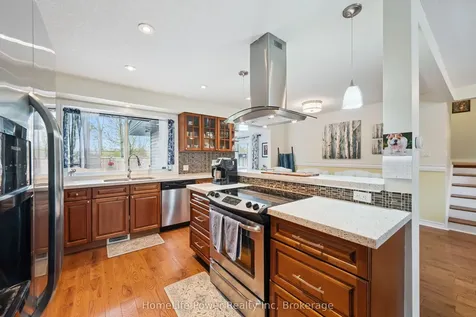 38 Balmoral Drive Guelph ON N1E 3N6