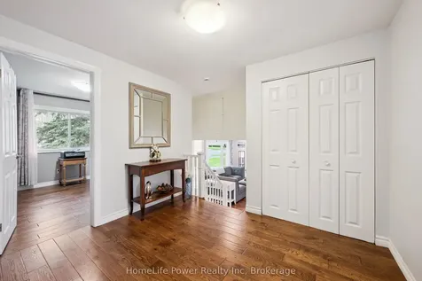 38 Balmoral Drive Guelph ON N1E 3N6