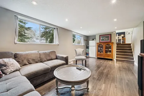 38 Balmoral Drive Guelph ON N1E 3N6