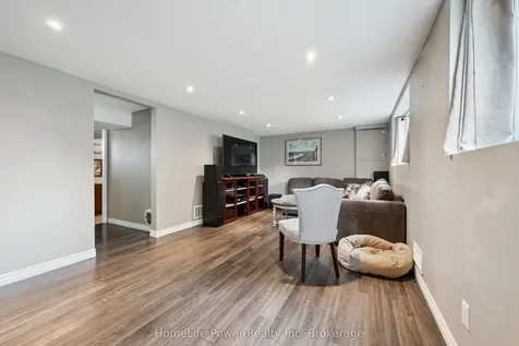 38 Balmoral Drive Guelph ON N1E 3N6