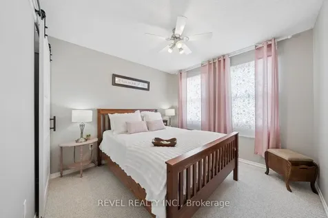 284 Victoria Avenue N Kawartha Lakes ON K9V 6A8
