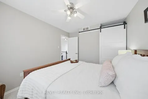 284 Victoria Avenue N Kawartha Lakes ON K9V 6A8