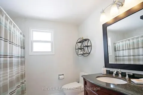 284 Victoria Avenue N Kawartha Lakes ON K9V 6A8