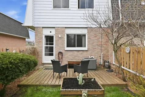 185 Denistoun Street Welland ON L3C 6J6
