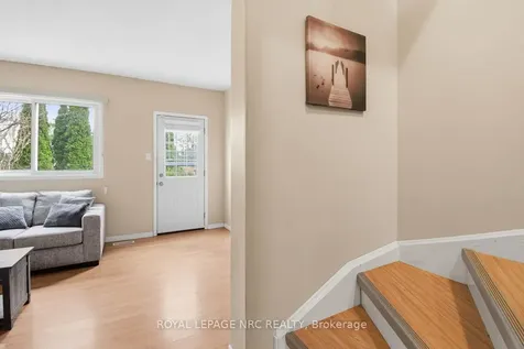185 Denistoun Street Welland ON L3C 6J6