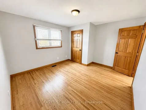 75 Courtland Avenue Hamilton ON L9B 1X6
