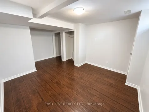 75 Courtland Avenue Hamilton ON L9B 1X6