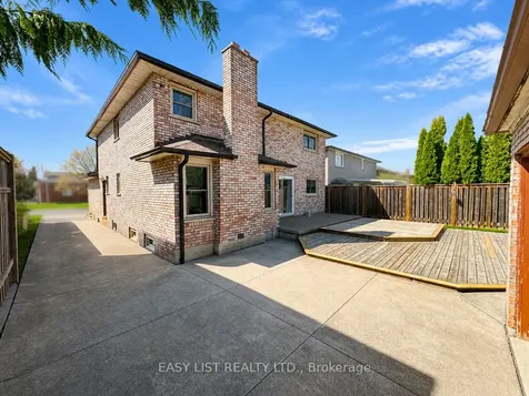 75 Courtland Avenue Hamilton ON L9B 1X6