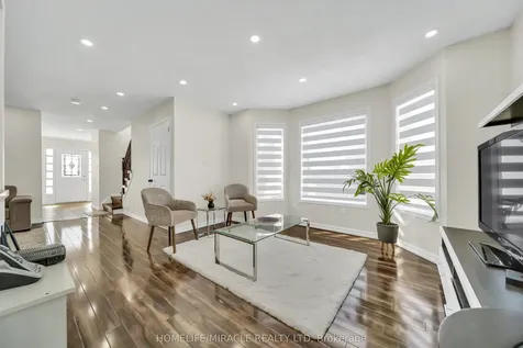 25 Breesegarden Lane Guelph ON N1E 7H1