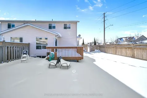 25 Breesegarden Lane Guelph ON N1E 7H1