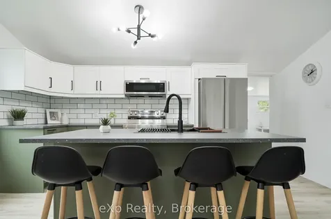 867 Devine Street Sarnia ON N7T 1X3