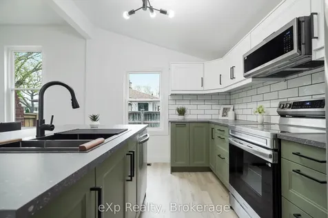 867 Devine Street Sarnia ON N7T 1X3