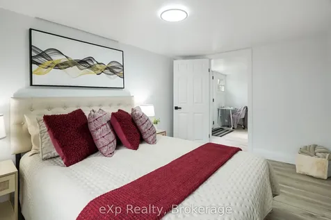 867 Devine Street Sarnia ON N7T 1X3