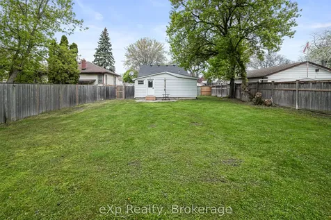 867 Devine Street Sarnia ON N7T 1X3