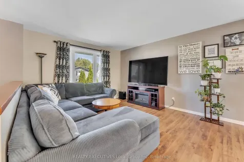 498 Demers Street West Nipissing ON P2B 0A1