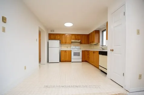 70 Hillhead Road Kawartha Lakes ON K0L 2X0