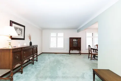 74 Shoreline Drive St. Catharines ON L2N 6H7