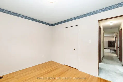 74 Shoreline Drive St. Catharines ON L2N 6H7