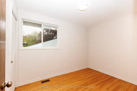 74 Shoreline Drive St. Catharines ON L2N 6H7