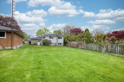 74 Shoreline Drive St. Catharines ON L2N 6H7
