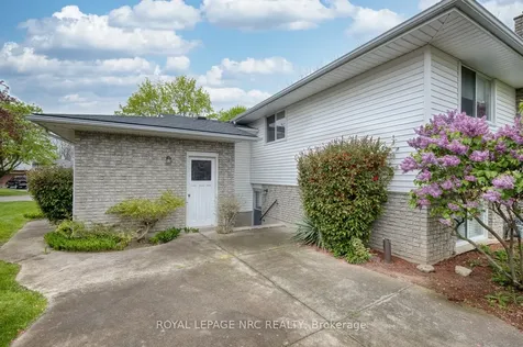 74 Shoreline Drive St. Catharines ON L2N 6H7