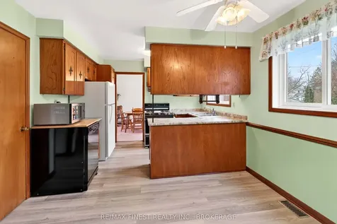 894 Auden Park Drive Kingston ON K7M 5R9