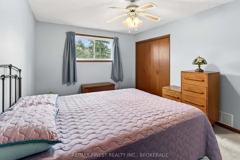 894 Auden Park Drive Kingston ON K7M 5R9