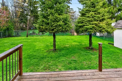 894 Auden Park Drive Kingston ON K7M 5R9