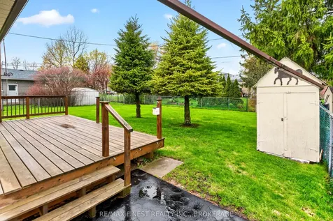 894 Auden Park Drive Kingston ON K7M 5R9